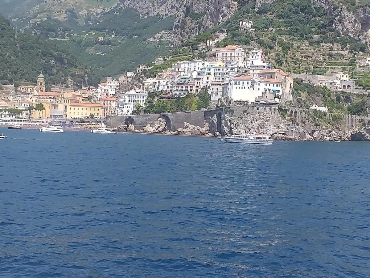 B&B Le Due Costiere Salerno Eksteriør bilde